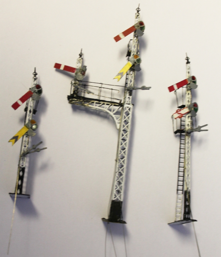 Some 4mm scale signals